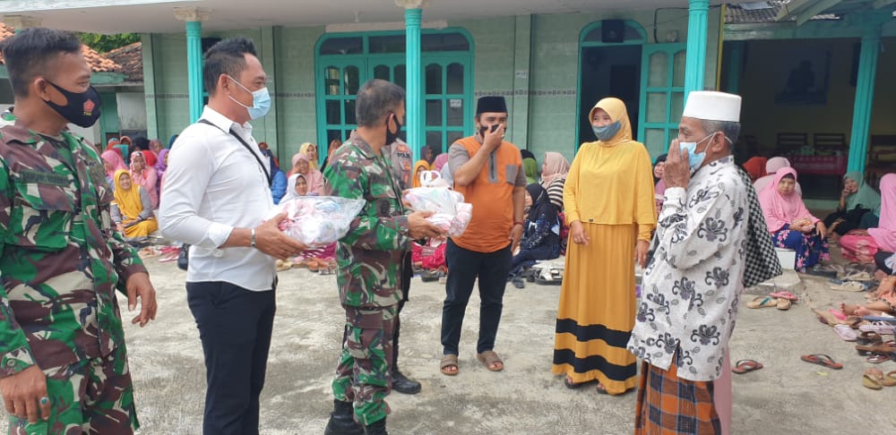 Sosialisasi Untuk Mencegah Penyebaran Covid-19, DPC J.P.K.P Kecamatan Gayam Lakukan Aksi