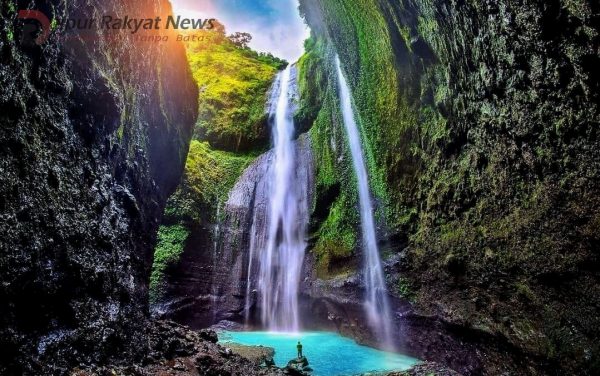 Madakaripura, Air Terjun Abadi Yang Mistis