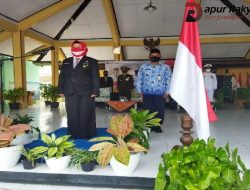 Menjadi Pembina Upacara HUT RI 76, Ajak Pemuda bersinergi Majukan Situbondo