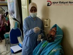 Selain Memberikan Vaksinasi, Puskesmas Raas Memberikan Pelayanan Swab.
