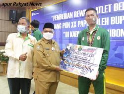 Pacu Semangat Atlet , Bung Karna Beri Reward Pada Peraih Medali di ajang Pekan Olahraga Nasional (PON) XX Papua.