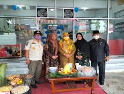 Grand Opening Toko Tajamara, Wakil Bupati Sumenep Potong Tumpeng