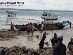 Dihantam Ombak Besar, Rumah dan Perahu Warga menjadi Korban