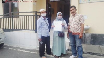 Menggandeng Pengacara, Halifatul Munawaroh Laporkan Tetangganya