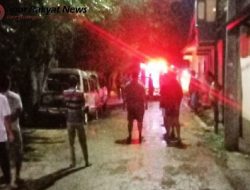 Parkir dipinggir Jalan, 2 Unit Mobil Milik Warga Ludes Terbakar