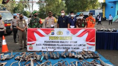79 Knalpot Brong di HST Dimusnahkan dengan Gergaji Mesin