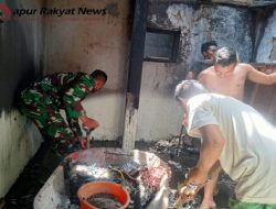 Gegara Lampu Lentera Satu Unit Rumah di Desa Sopet Terbakar.