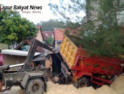 Diduga Rem Blong, Truck Seruduk Rumah Warga yang Berakibat Sopir Meninggal di TKP