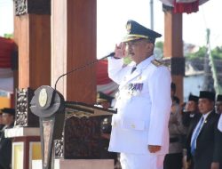 Menjadi Inspektur Upacara Hardiknas 2023, Bupati Situbondo Bacakan Amanat Menteri Pendidikan 