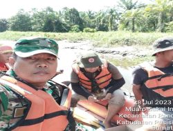 Babinsa Koramil 01/Pancung Soal ikut Mencari Korban Diterkam Buaya di Pessel