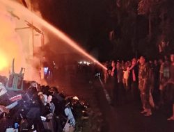 Akibat Korsleting Arus Pendek, 3 Rumah di Pessel Dilahap Si Jago Merah