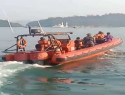 Tim SAR Gabungan Perluas Pencarian 2 Nelayan yang Hilang di Perairan Batang Kapas, Pessel