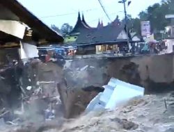 Belasan Nagari di Padang Pariaman Dilanda Banjir dan Longsor