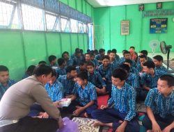 Goes To School Satlantas Polres Batola di SMP Negeri 3 Marabahan 