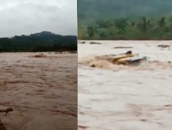 Sungai Batang Tapan Meluap, 1 Mobil Dumptruck Terjebak Banjir.