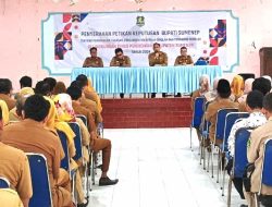 Dinas Pendidikan Kabupaten Sumenep Serahkan 240 SK Petikan Pengangkatan sebagai Kepala Sekolah Dasar Negeri