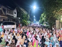 Ketua Banggar DPR RI MH. Said Abdullah Salurkan Zakat Mal kepada Ribuan Jamaah Tarawih