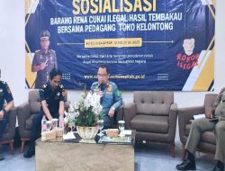 Satpol PP Sumenep Gelar Sosialisasi Cegah Peredaran Rokok Ilegal Kepada Pedagang Kelontong 12 Satpol PP Sumenep Gelar Sosialisasi Cegah Peredaran Rokok Ilegal Kepada Pedagang Kelontong