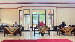 Semangat Kartini, DWP Diskominfo Sumenep Lestarikan Budaya Lewat Lomba Ngejung