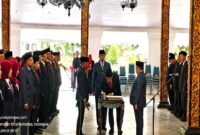 Salah satu pejabat yang dilantik saat penandatanganan yang dilakukan oleh Wakil Bupati Sumenep.