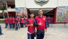 Faizal Feriyanto yang akan turun pada cabang Pencak Silat saat bersama dengan Sekda Sumenep Agus Dwi Syahputra